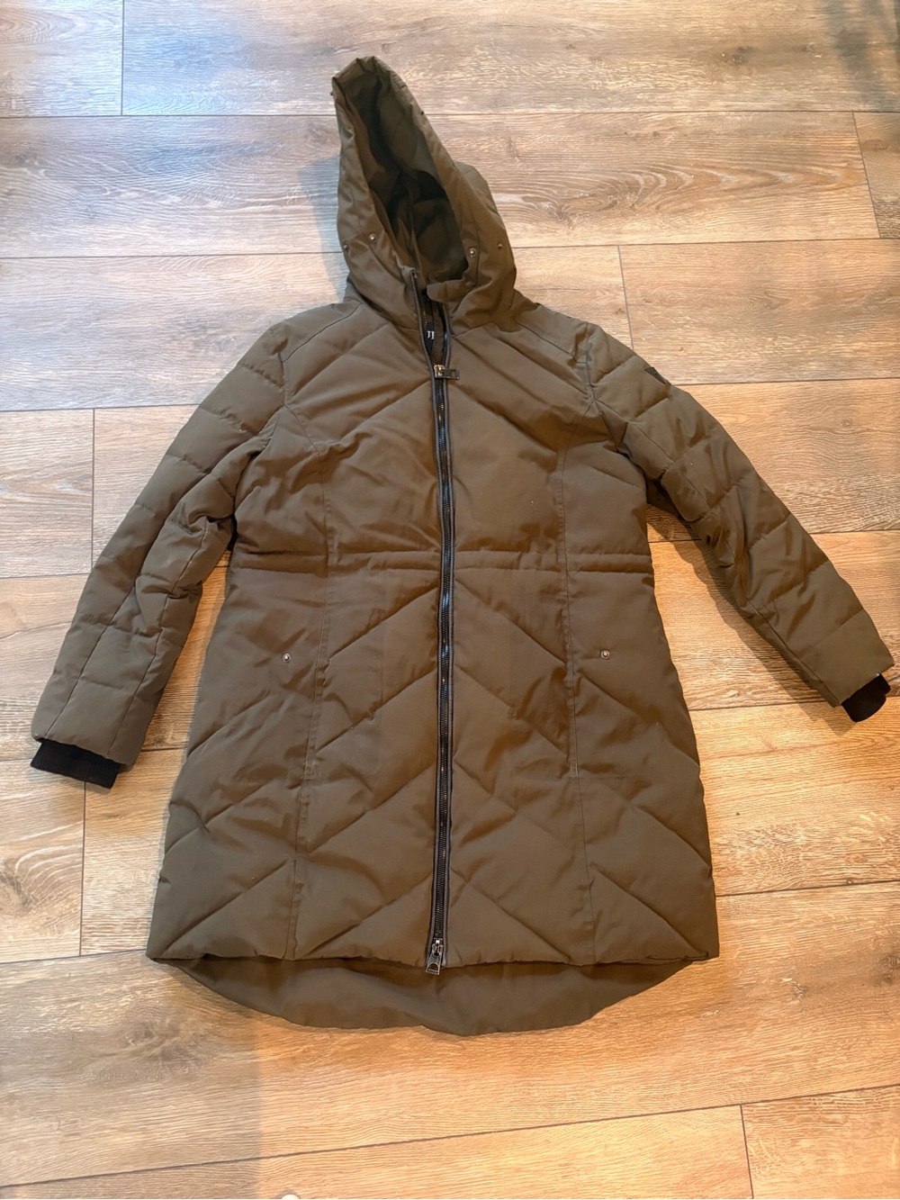 Guess Olive Green Hooded Puffer Coat